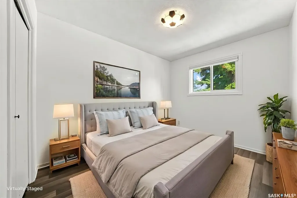 1009 East Centre Saskatoon SK S7J 3A2