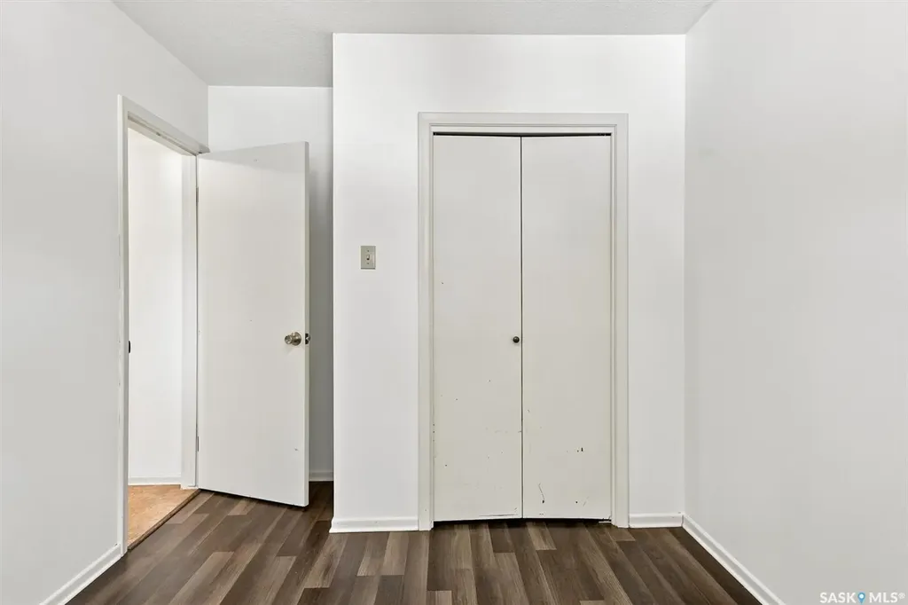 1009 East Centre Saskatoon SK S7J 3A2