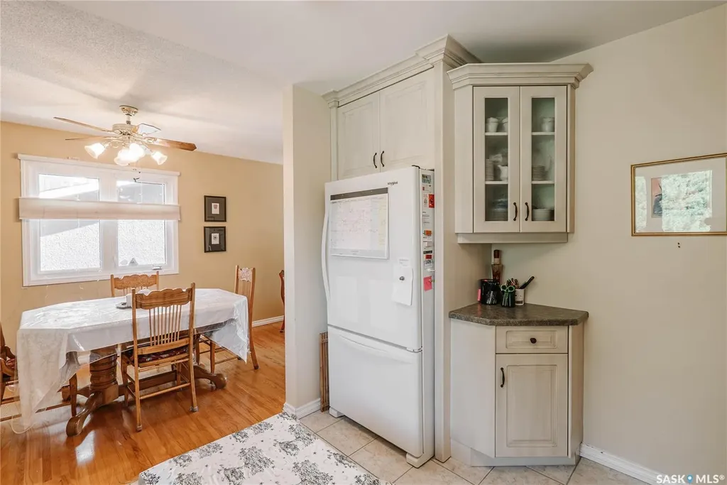 2704 Preston Avenue S Saskatoon SK S7J 2G6