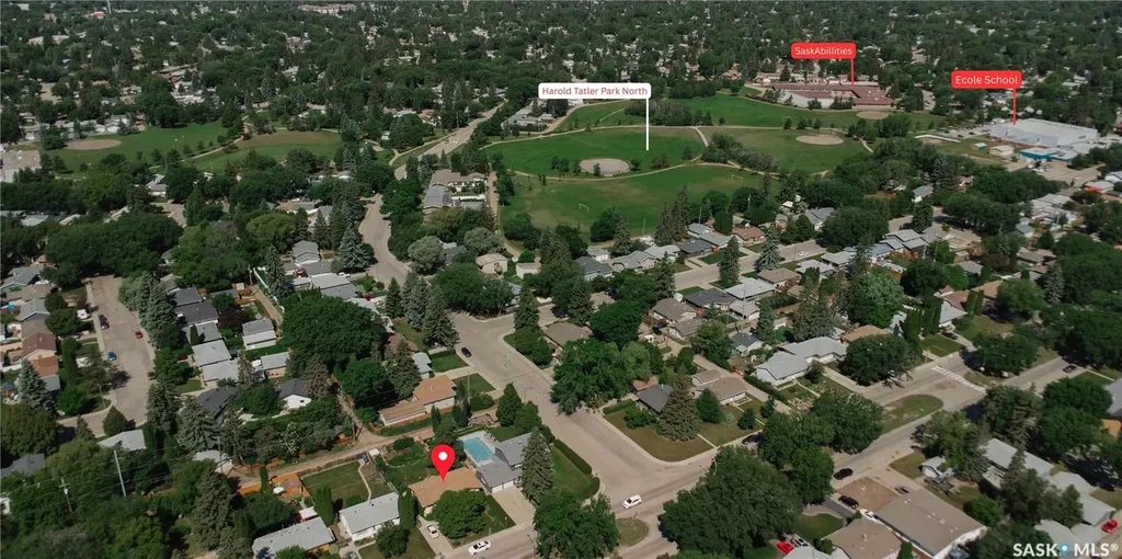 2704 Preston Avenue S Saskatoon SK S7J 2G6