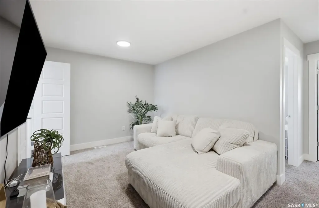 900 St Andrews Lane Warman SK S0K 4S4