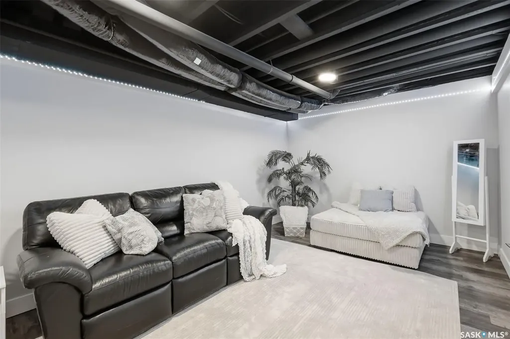 900 St Andrews Lane Warman SK S0K 4S4