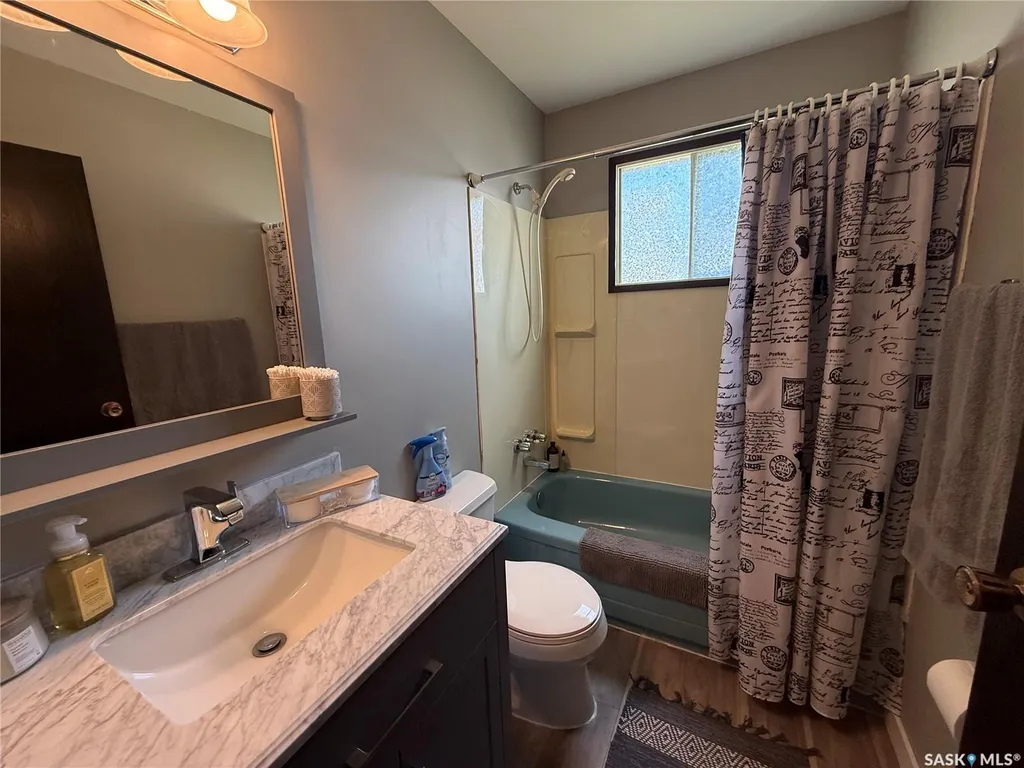 514 Main Street SW Eston SK S0L 1A0