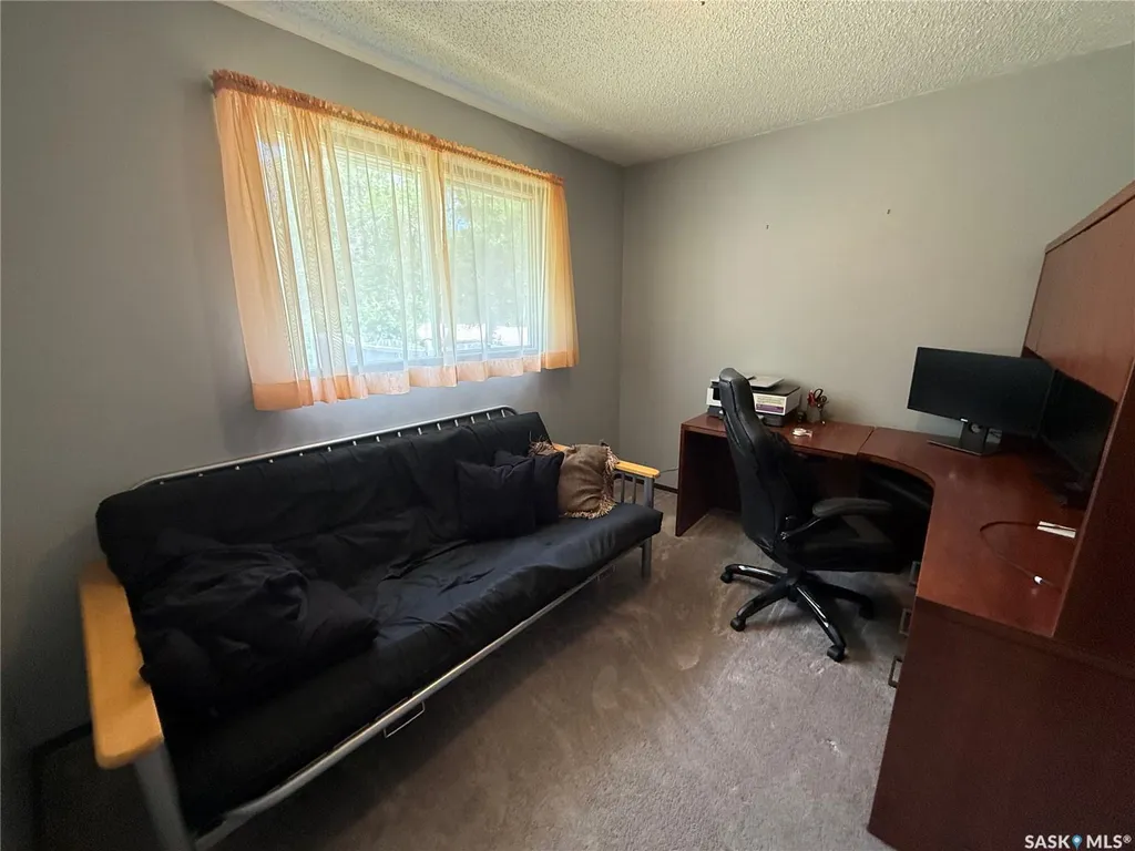 514 Main Street SW Eston SK S0L 1A0