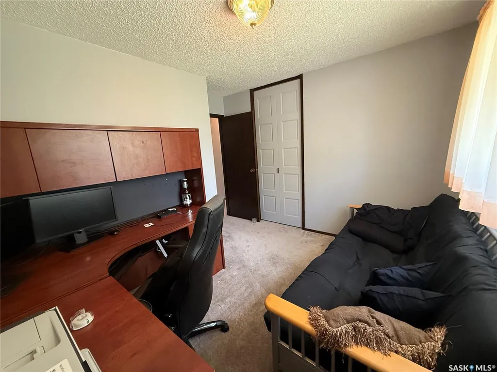 514 Main Street SW Eston SK S0L 1A0