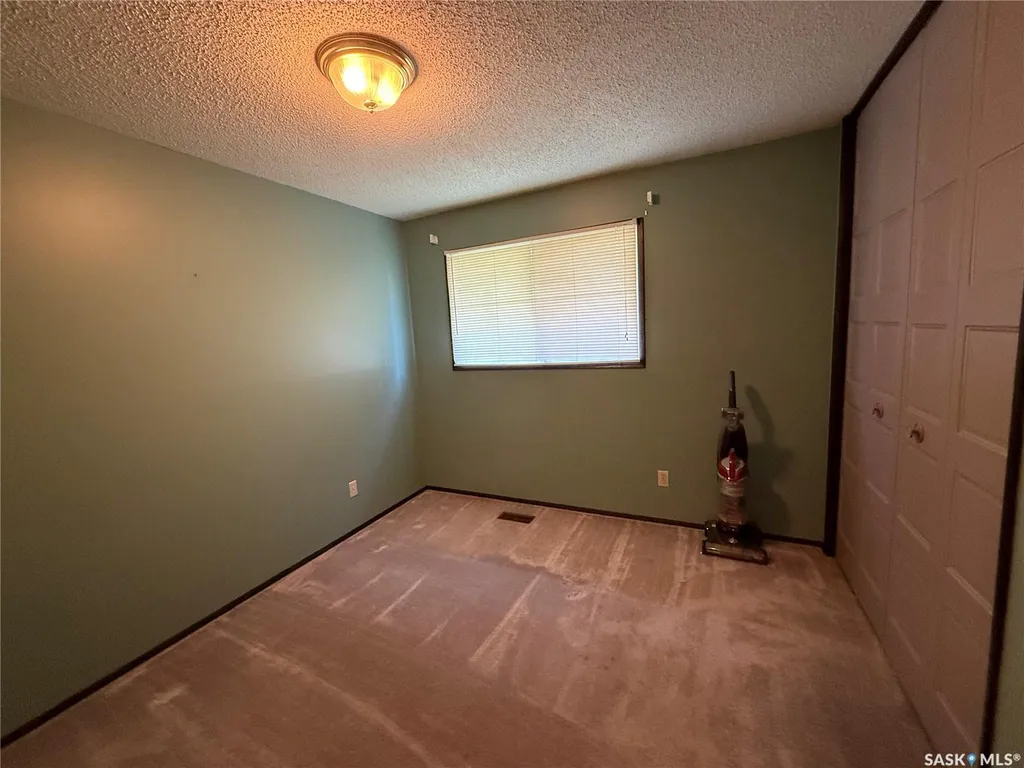 514 Main Street SW Eston SK S0L 1A0