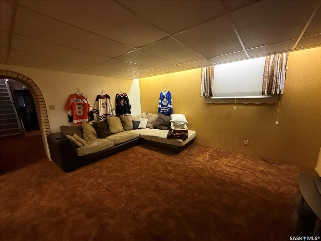 514 Main Street SW Eston SK S0L 1A0