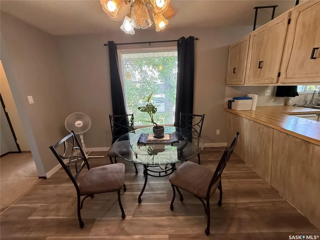 514 Main Street SW Eston SK S0L 1A0