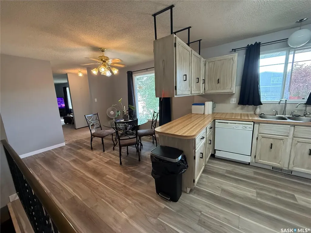 514 Main Street SW Eston SK S0L 1A0