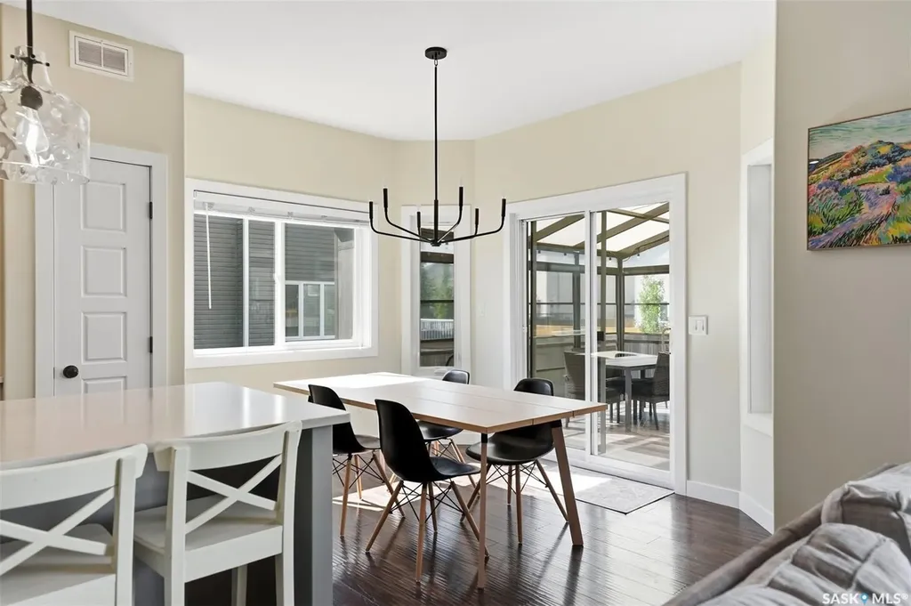 1339 Pringle Manor Saskatoon SK S7T 0S6