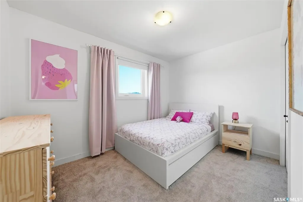 1339 Pringle Manor Saskatoon SK S7T 0S6