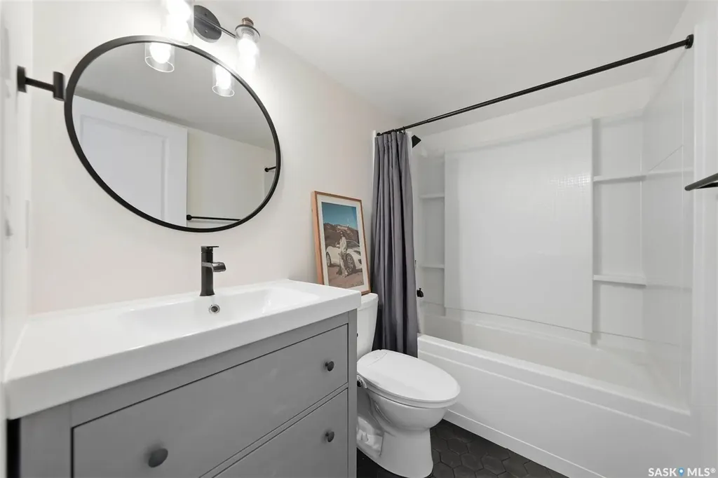 1339 Pringle Manor Saskatoon SK S7T 0S6