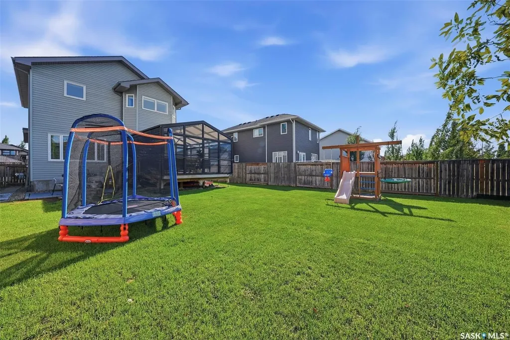 1339 Pringle Manor Saskatoon SK S7T 0S6