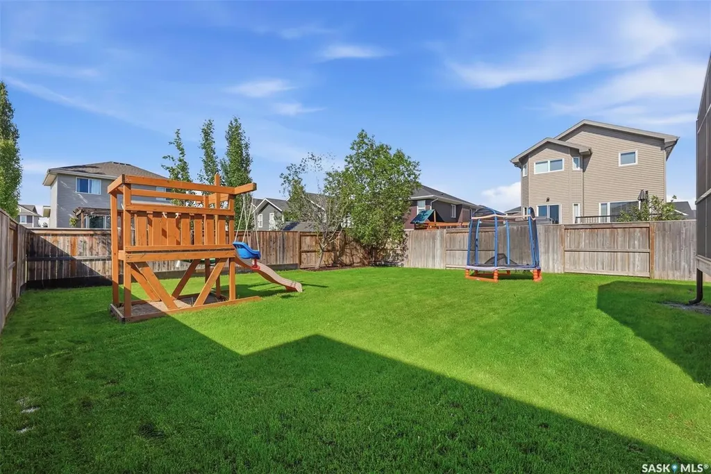 1339 Pringle Manor Saskatoon SK S7T 0S6
