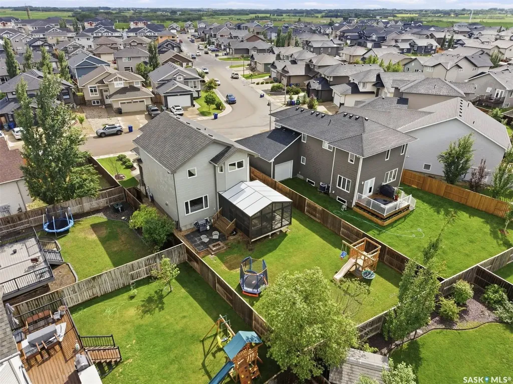 1339 Pringle Manor Saskatoon SK S7T 0S6