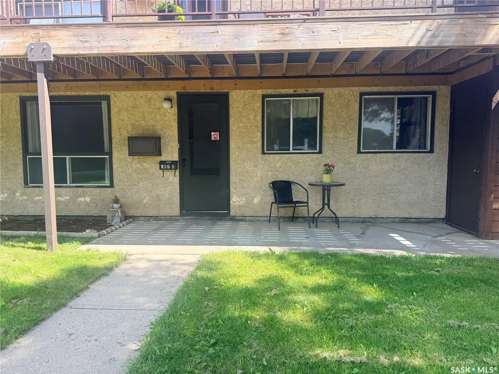 1350 Gordon Road Moose Jaw SK S6H 7R9