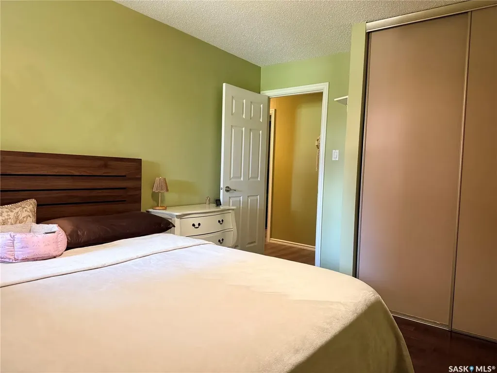 1350 Gordon Road Moose Jaw SK S6H 7R9