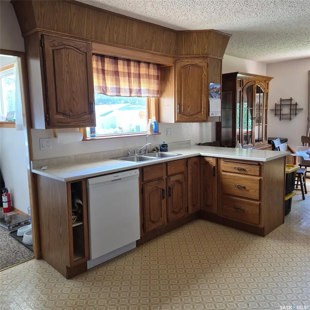 807 Pacific Street Grenfell SK S0G 2B0