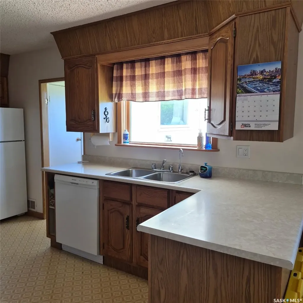 807 Pacific Street Grenfell SK S0G 2B0