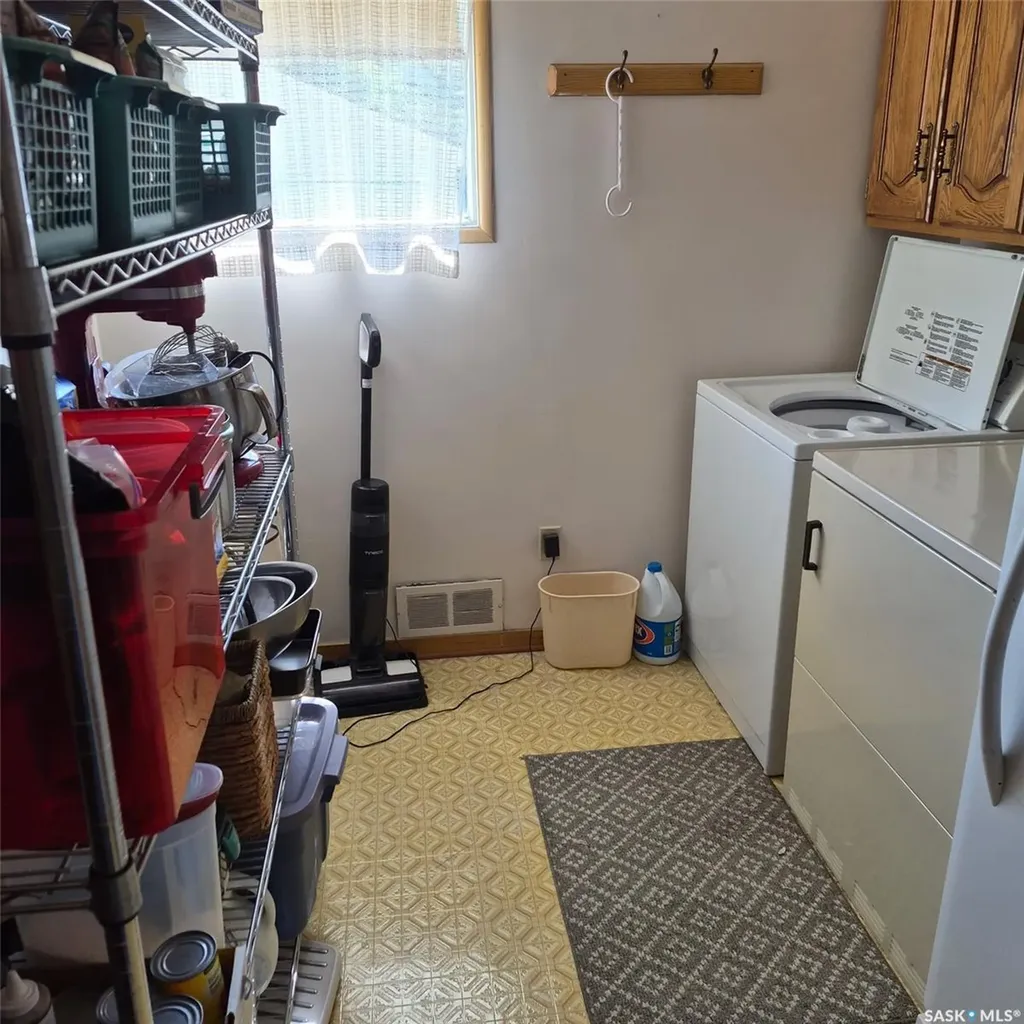 807 Pacific Street Grenfell SK S0G 2B0