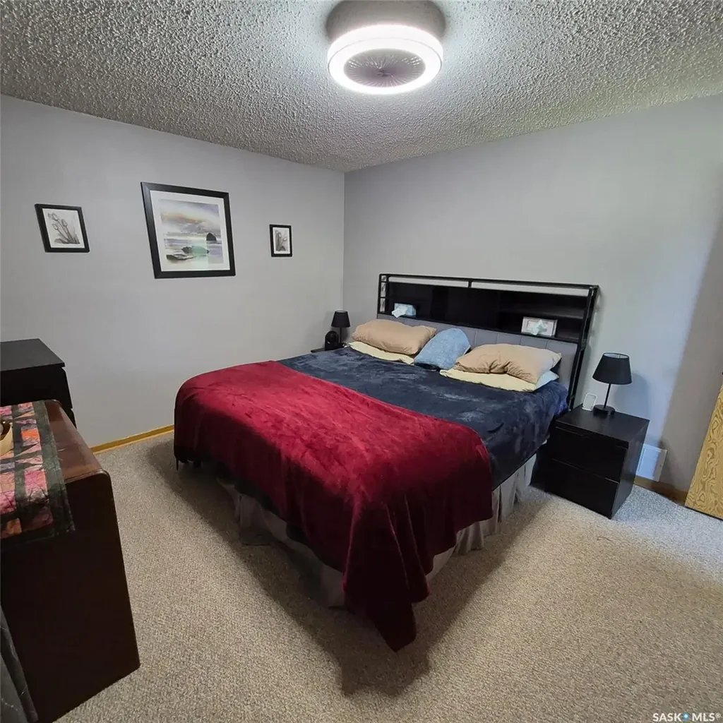 807 Pacific Street Grenfell SK S0G 2B0