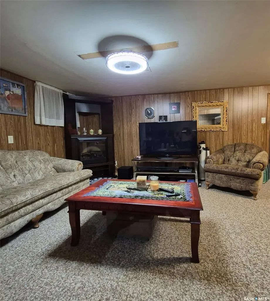 807 Pacific Street Grenfell SK S0G 2B0