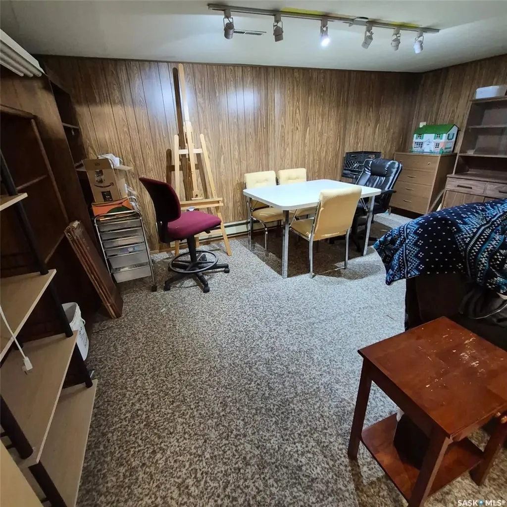 807 Pacific Street Grenfell SK S0G 2B0