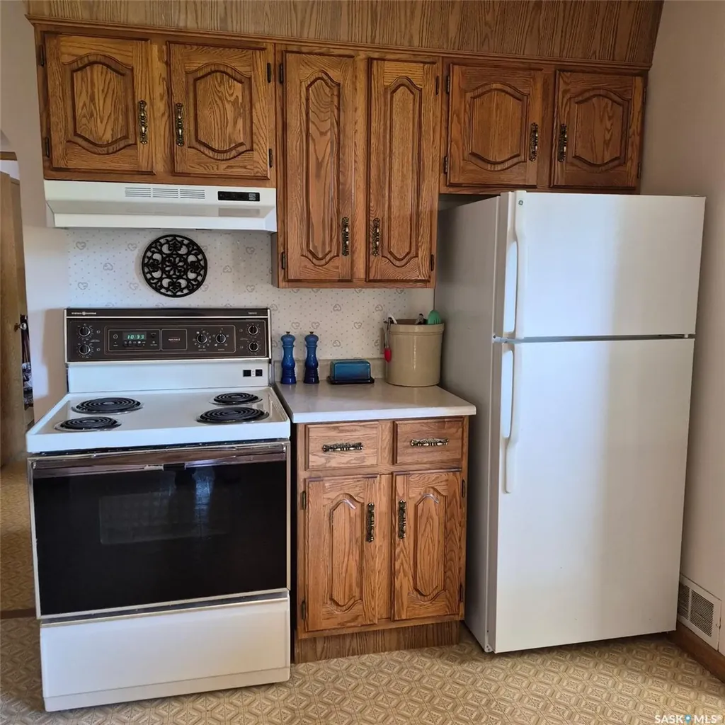 807 Pacific Street Grenfell SK S0G 2B0