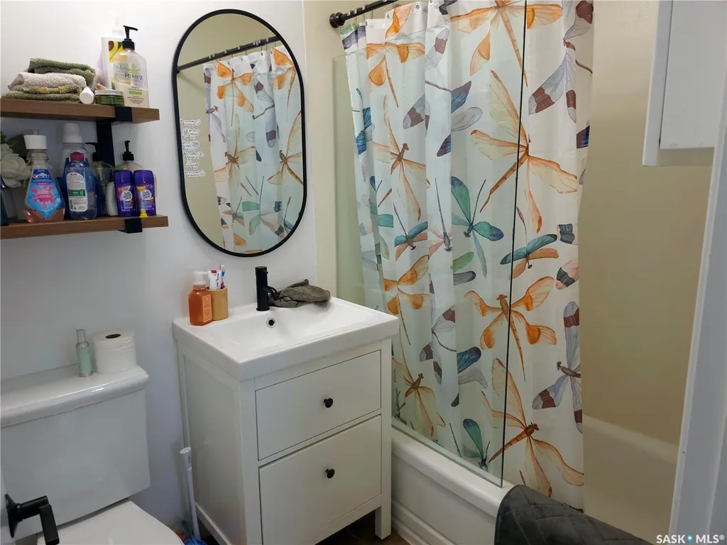 605 Wilson Crescent Saskatoon SK S7J 2M2