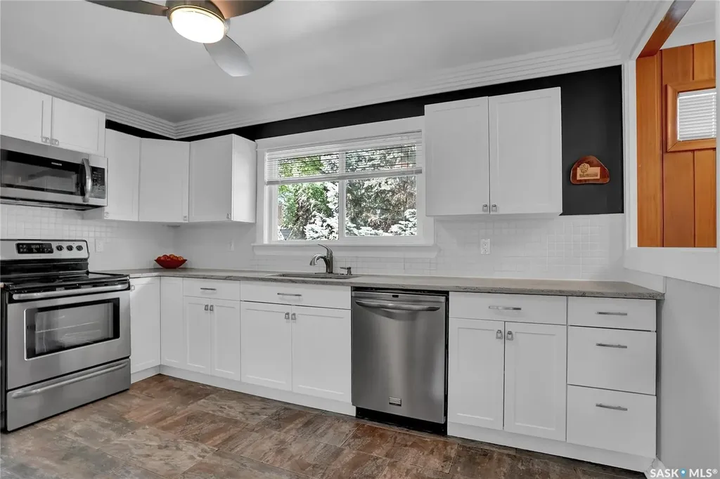 31 Massey Road Regina SK S4S 4M6