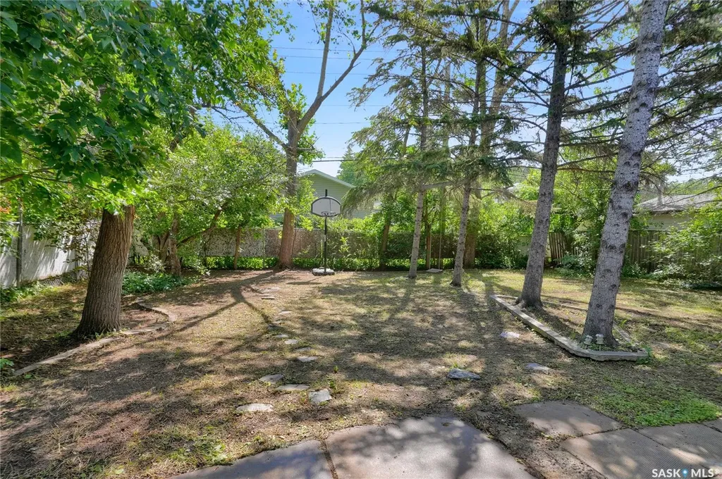 31 Massey Road Regina SK S4S 4M6