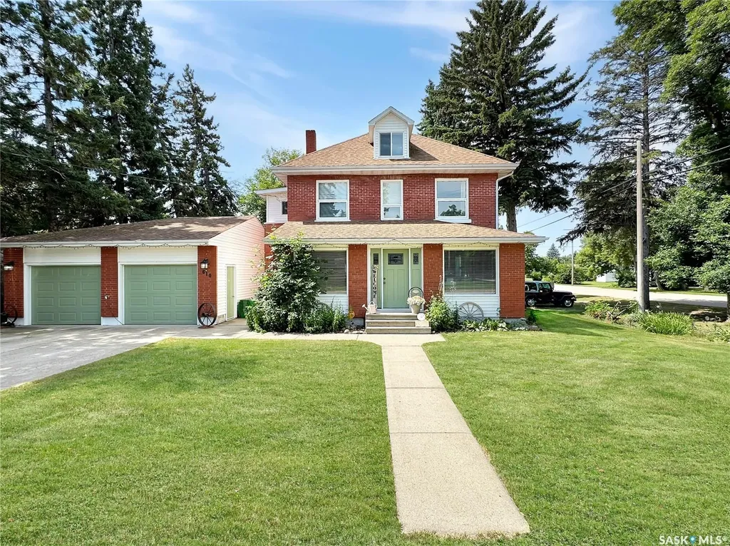 610 Boyle Street Indian Head SK S0G 2K0