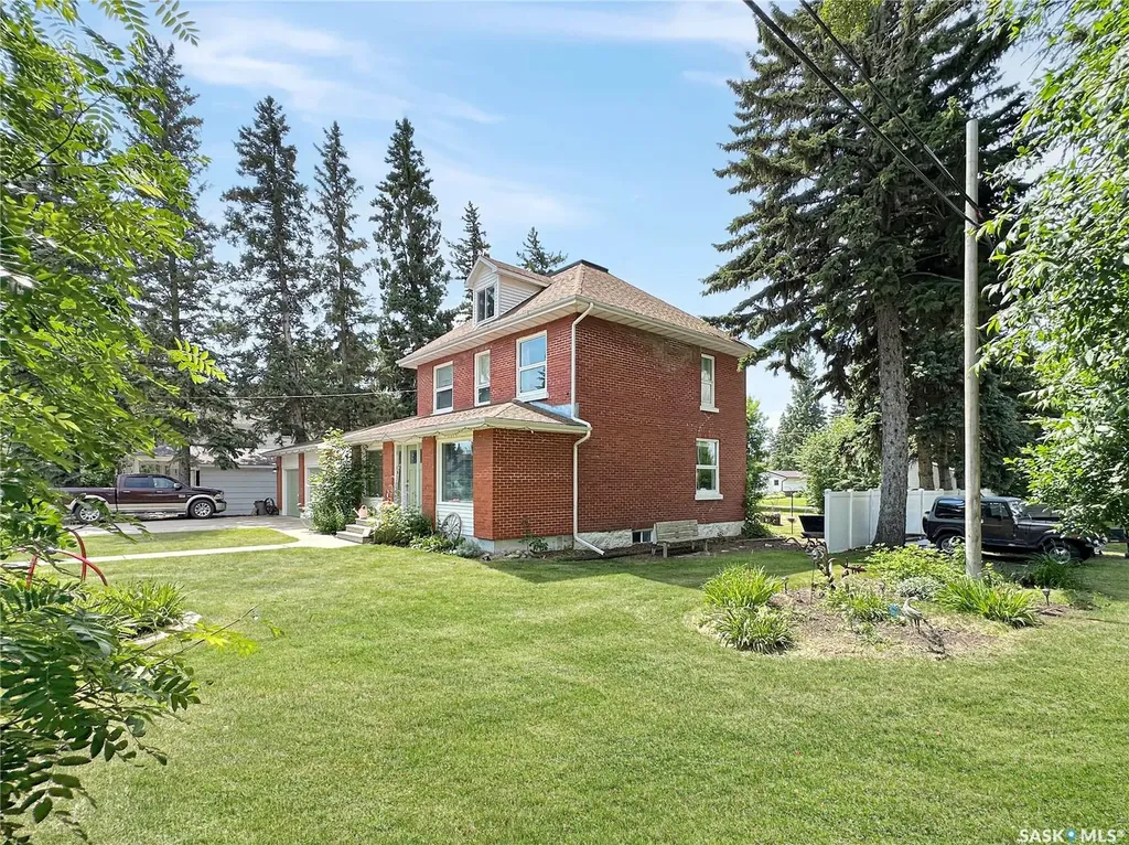 610 Boyle Street Indian Head SK S0G 2K0