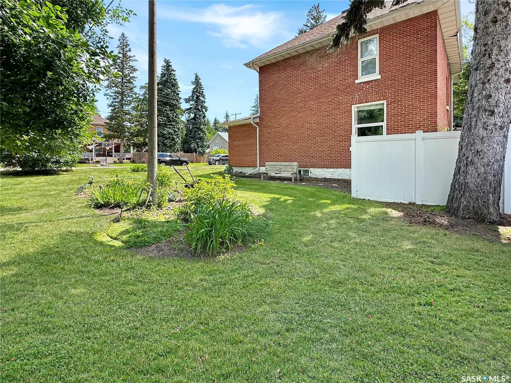 610 Boyle Street Indian Head SK S0G 2K0