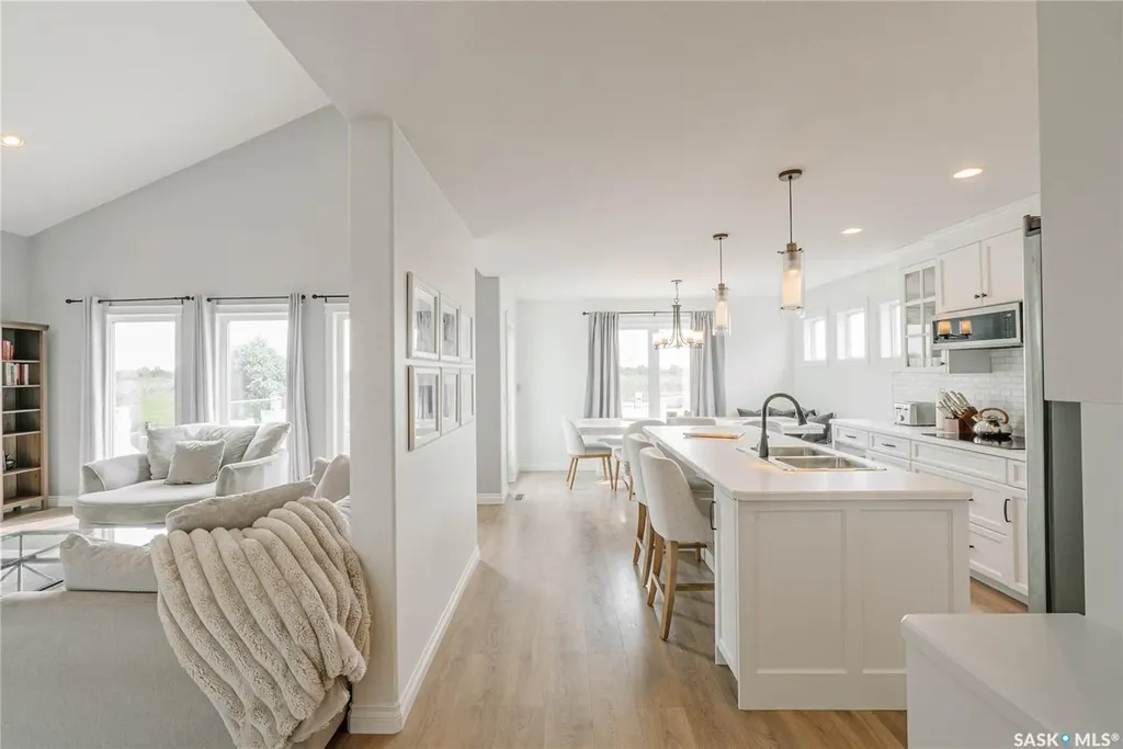 400 Stone Terrace Martensville SK S0K 0A2