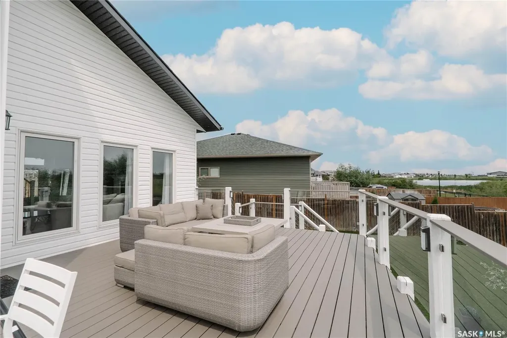 400 Stone Terrace Martensville SK S0K 0A2