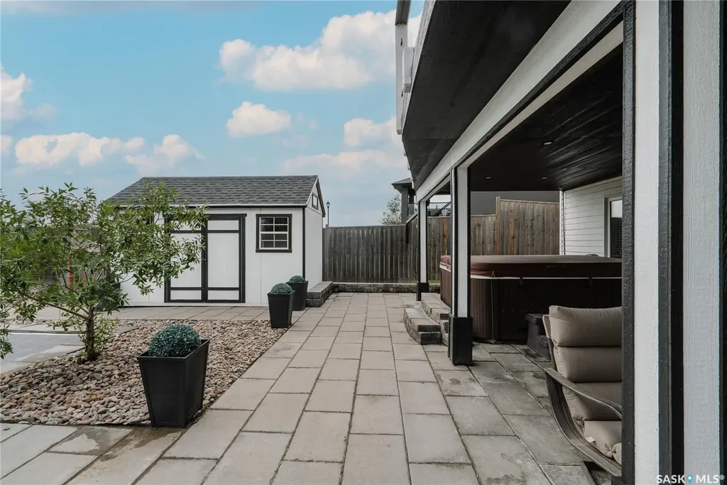 400 Stone Terrace Martensville SK S0K 0A2