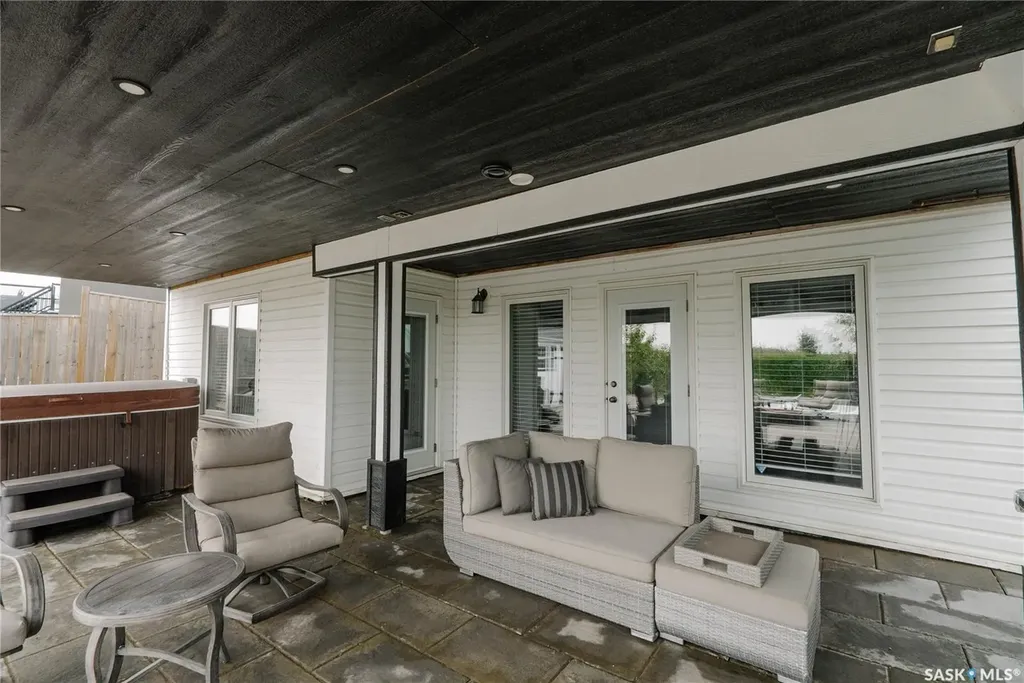 400 Stone Terrace Martensville SK S0K 0A2