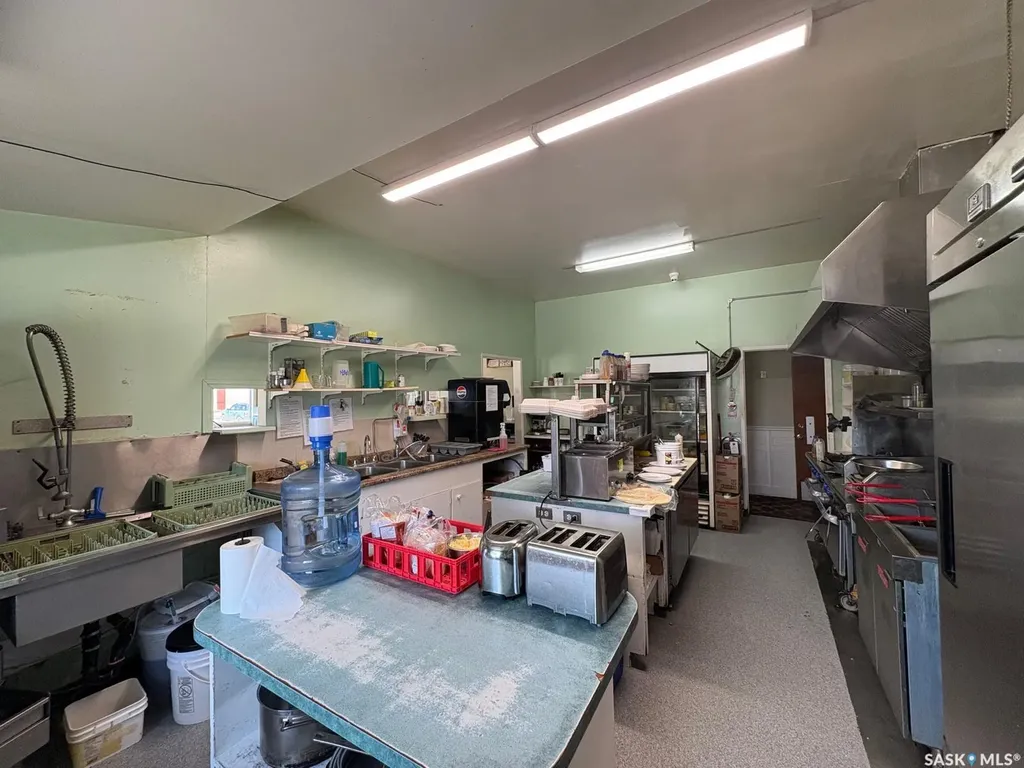 26 1st Avenue St. Walburg SK S0M 0E2