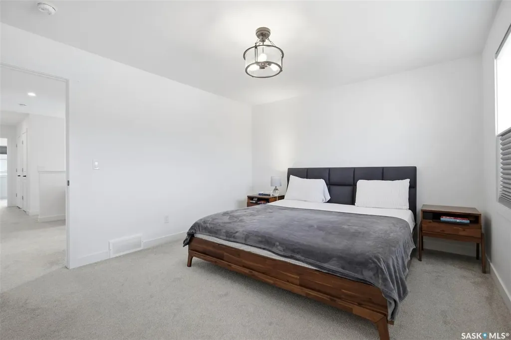 2435 Rosewood Drive Saskatoon SK S7V 0Z3