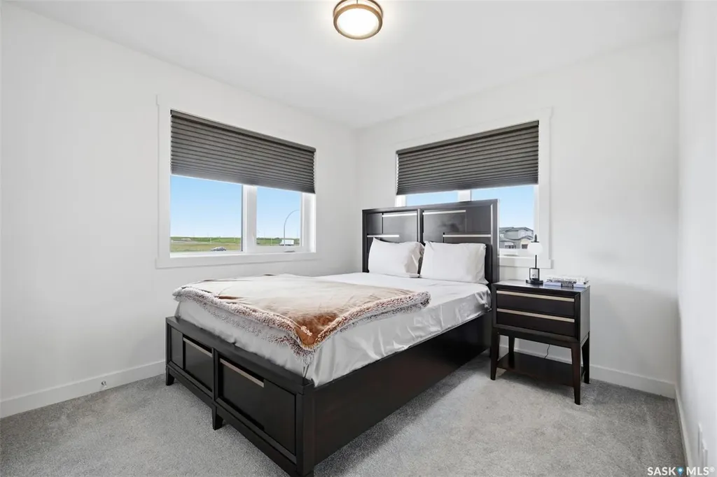 2435 Rosewood Drive Saskatoon SK S7V 0Z3