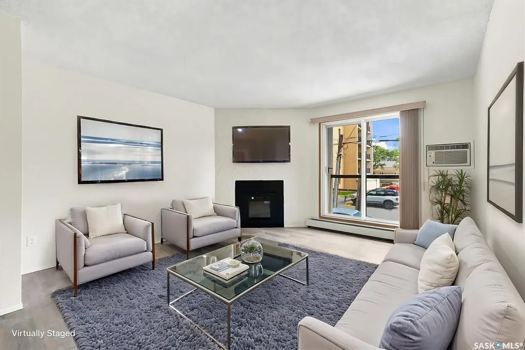 536 4th Avenue N Saskatoon SK S7K 2M7