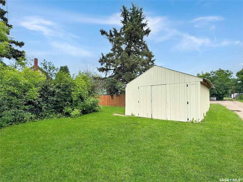 312 2nd Street W Wilkie SK S0K 4W0