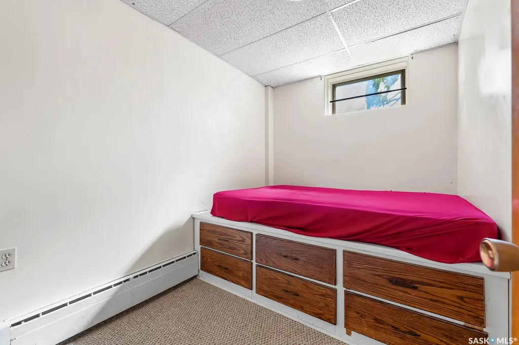 1875 Ottawa Street Regina SK S4P 1P5