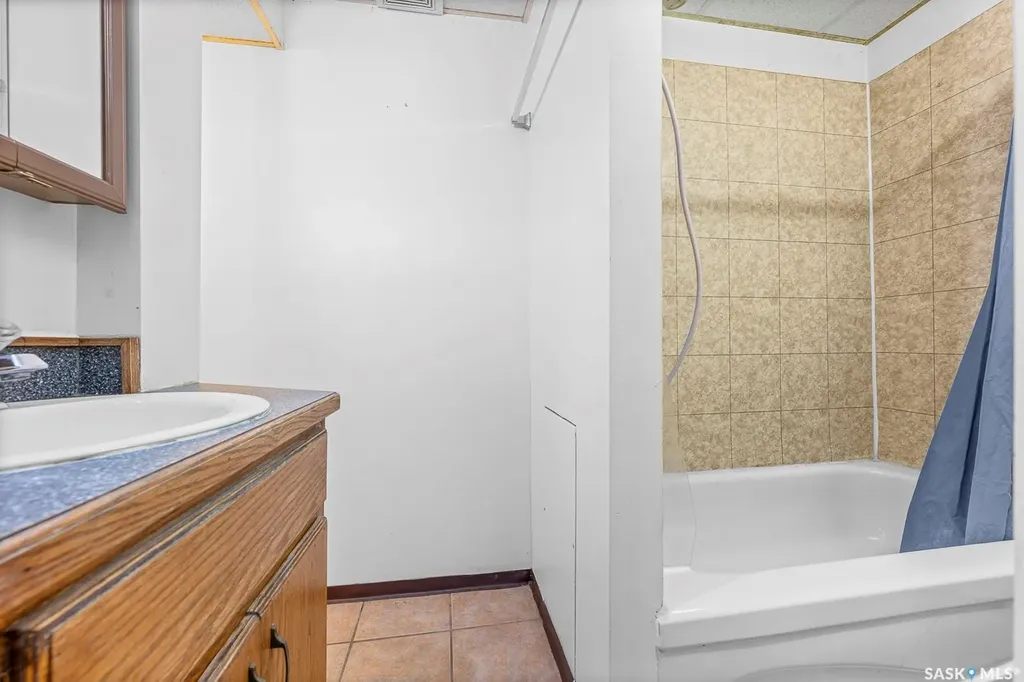 1875 Ottawa Street Regina SK S4P 1P5