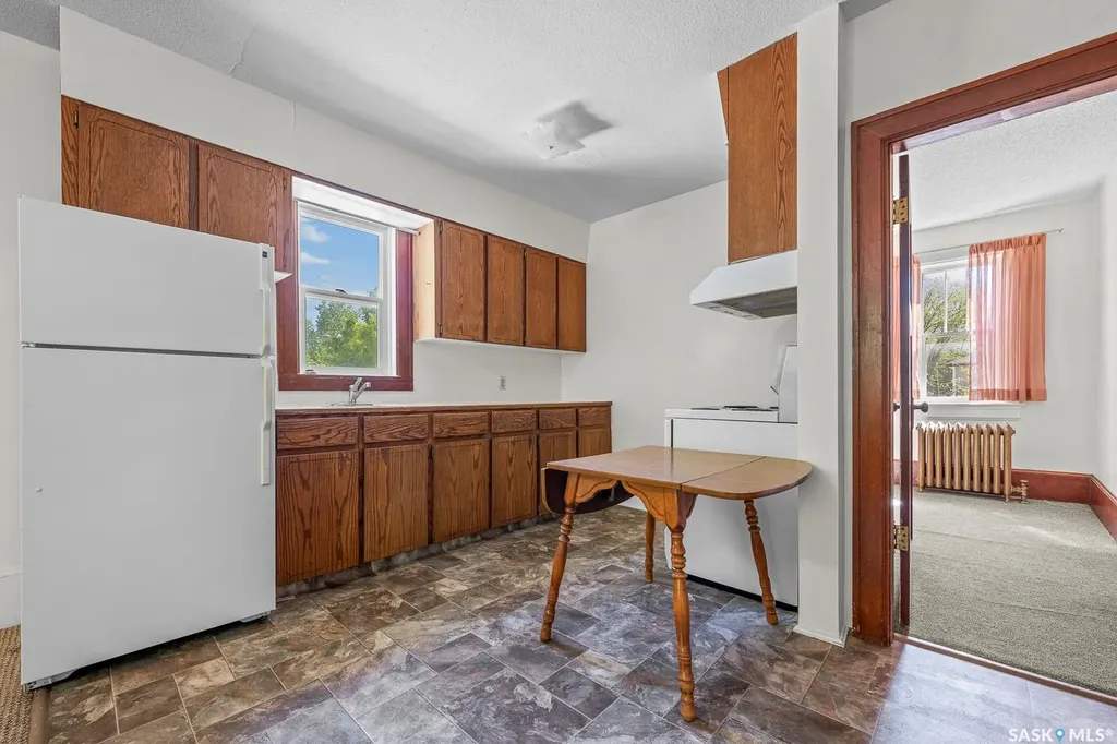 1875 Ottawa Street Regina SK S4P 1P5