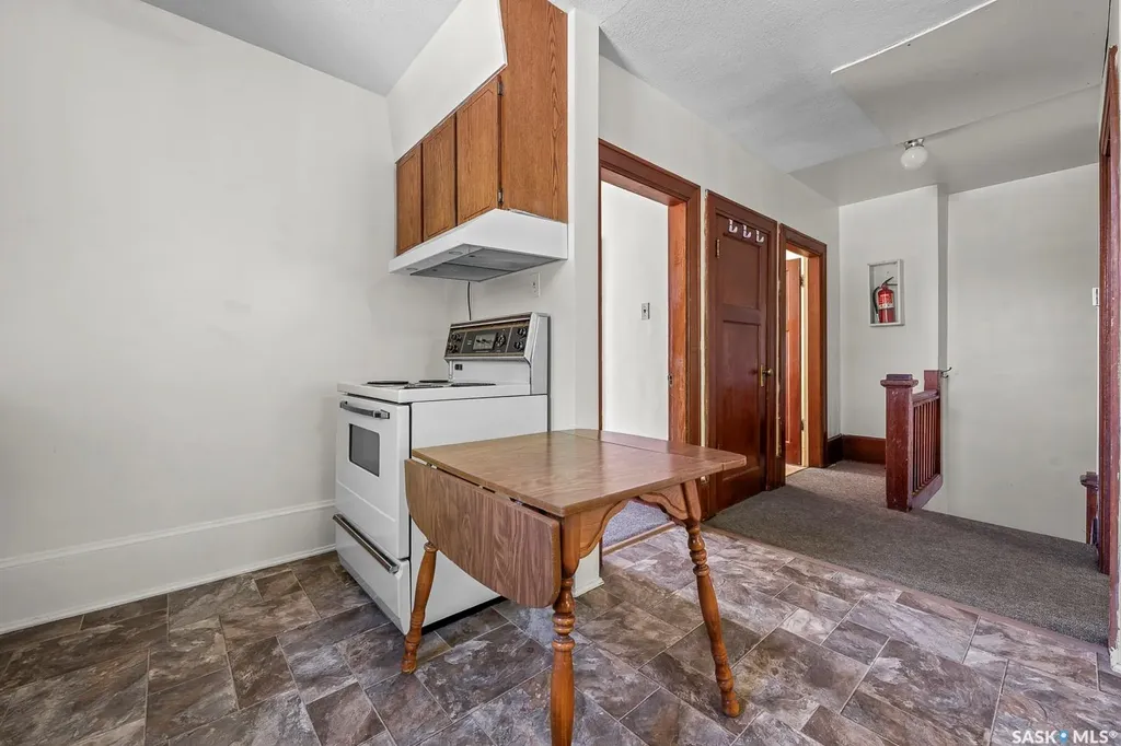 1875 Ottawa Street Regina SK S4P 1P5