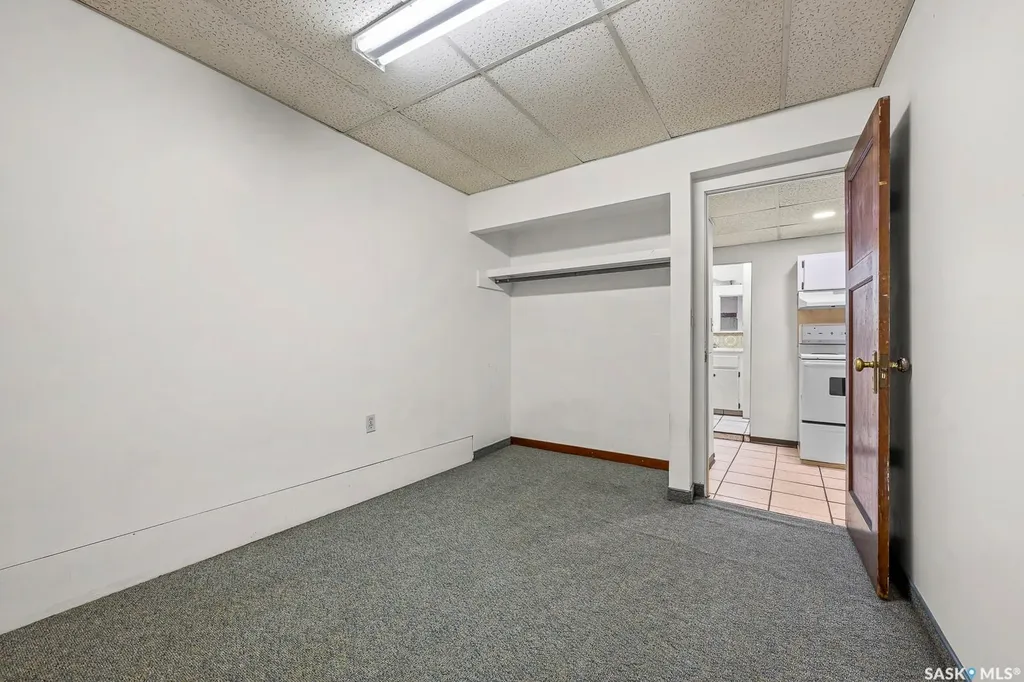 1875 Ottawa Street Regina SK S4P 1P5