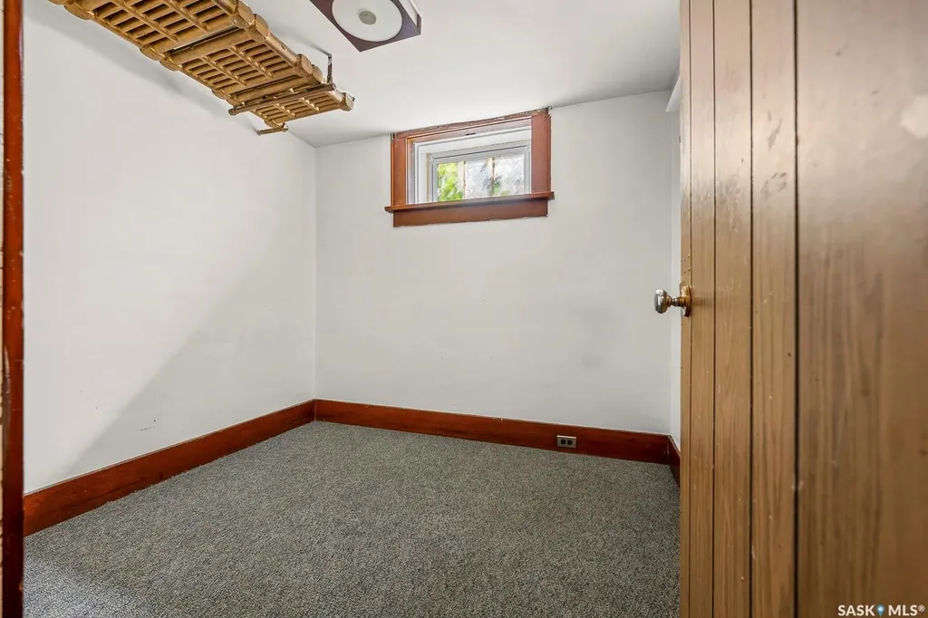 1875 Ottawa Street Regina SK S4P 1P5