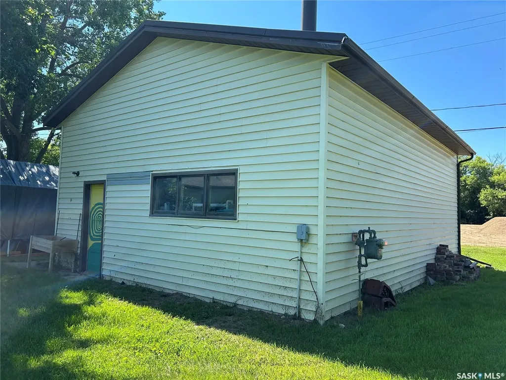 18-22 Mcculloch Street Fillmore SK S0G 1N0